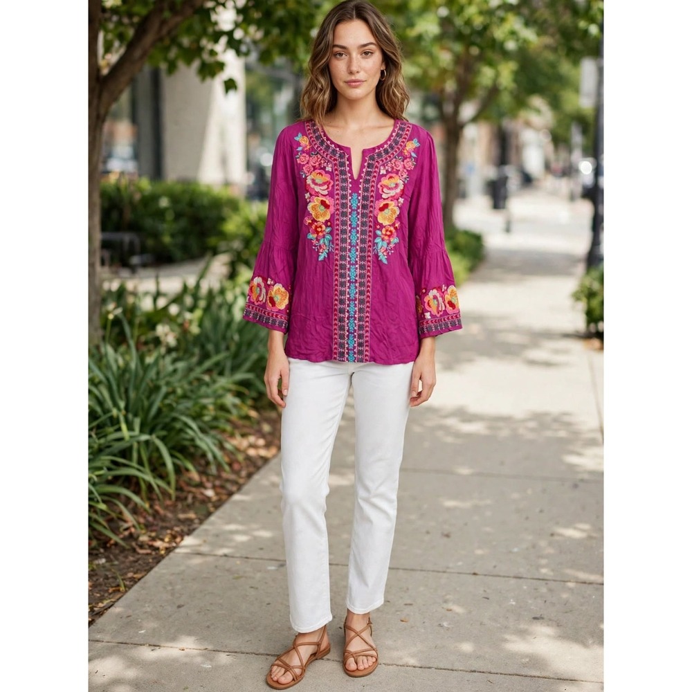 magenta Savanna Jane split neck embroidered top vibrant floral Bell Sleeve NWT L